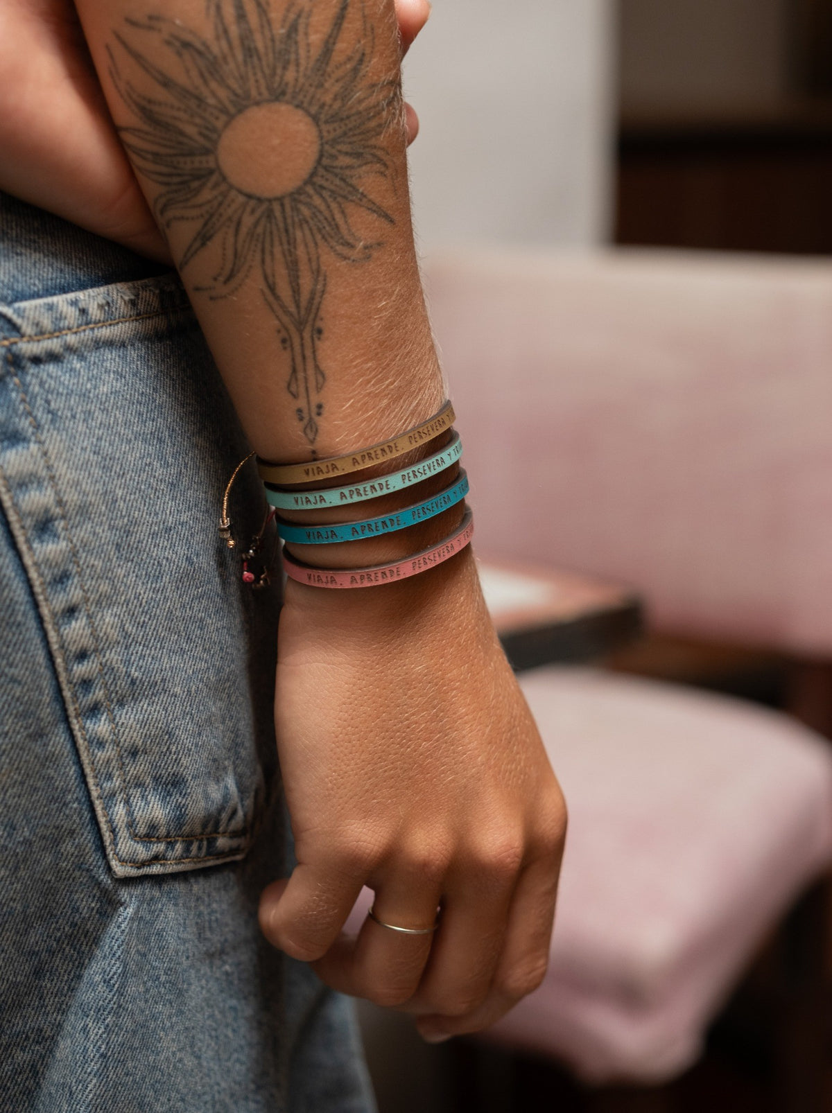Pulsera Viaja, aprende, persevera y triunfa