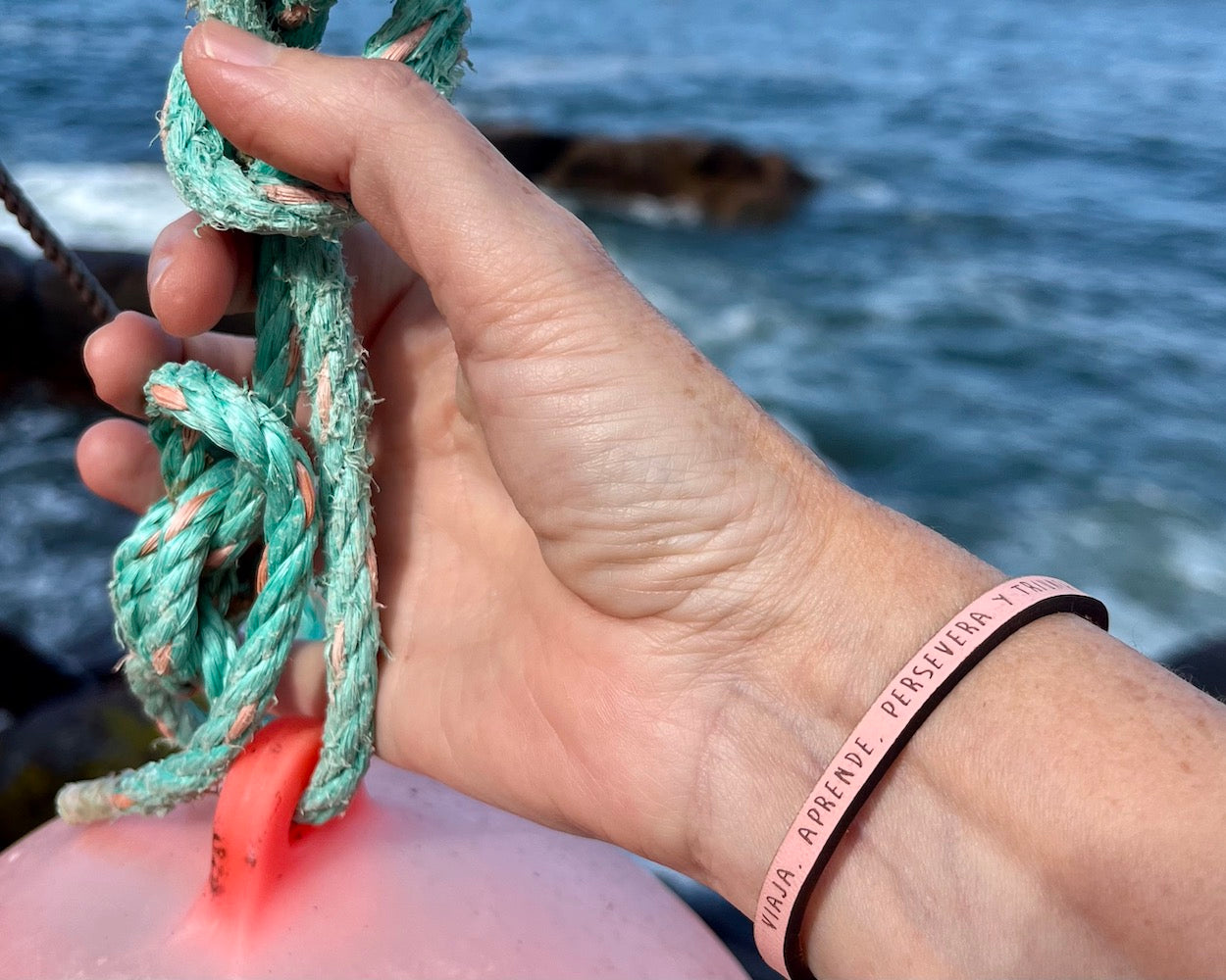 Pulsera Viaja, aprende, persevera y triunfa